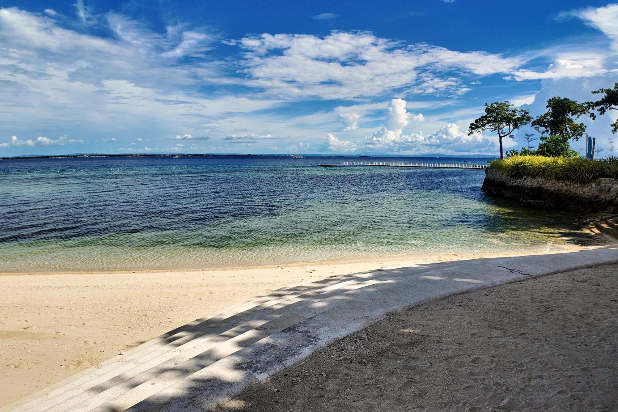 Apartment Dominiks Stylish Gem Ocean View Pool Queen Bed At Tambuli 8 Floor Fast Wifi *