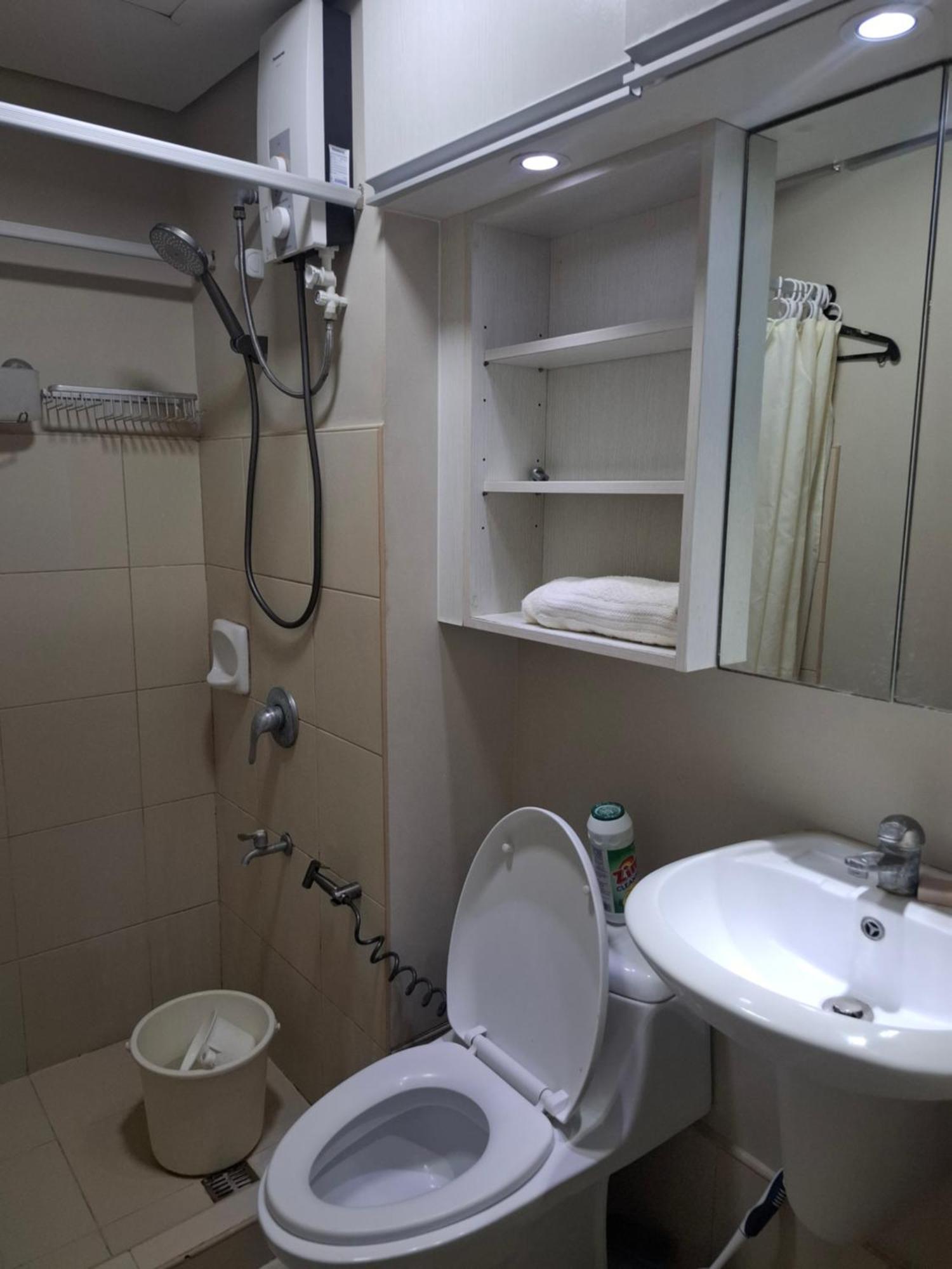 Avida Tower ,fully Furnish In It Park * Cebu