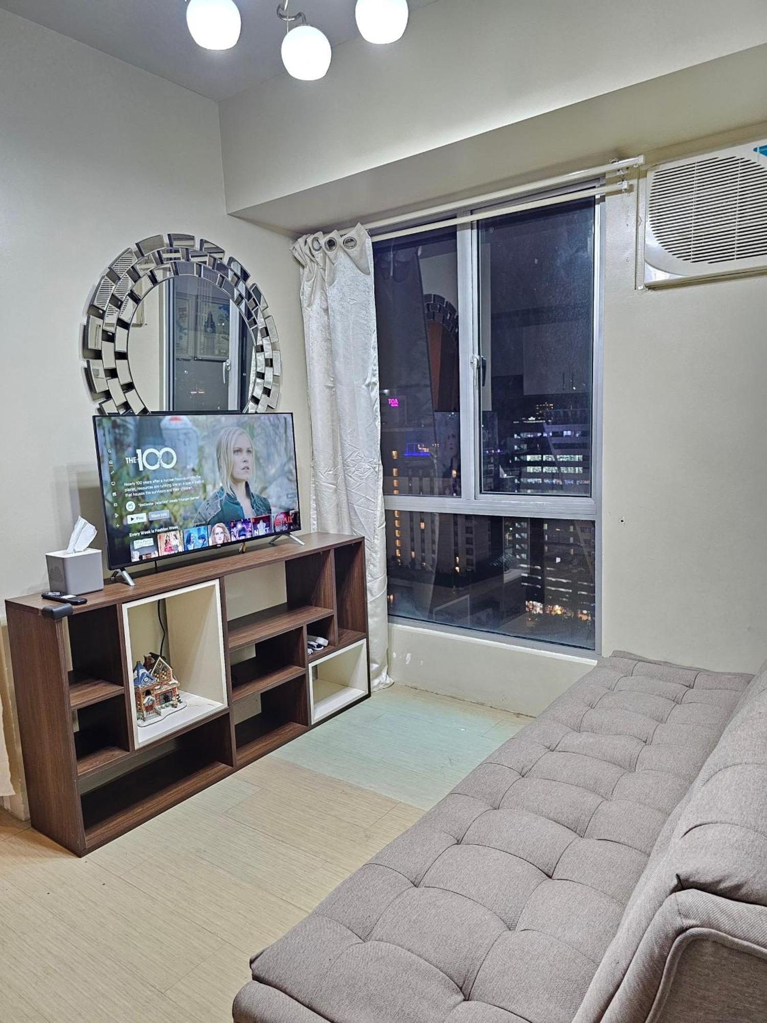 Apartment It Park 1br 22nd Floor Near Ayala And Sugbo Mercado