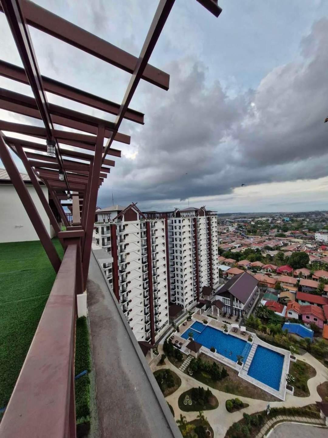 Resortstyle In Royal Oceancrest Mactan Apartment Lapu-Lapu City
