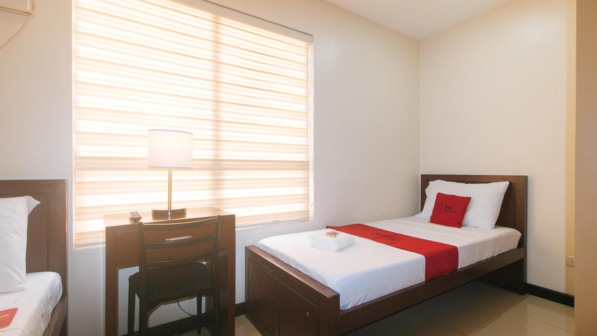 Reddoorz At Nucell Cebu