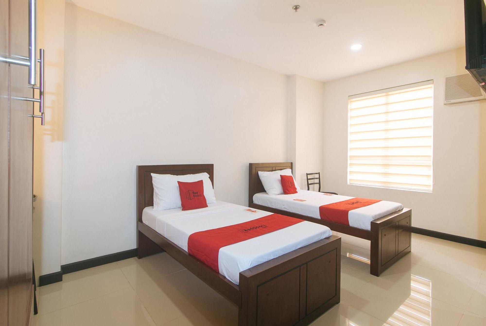 Reddoorz At Nucell Hotel Cebu