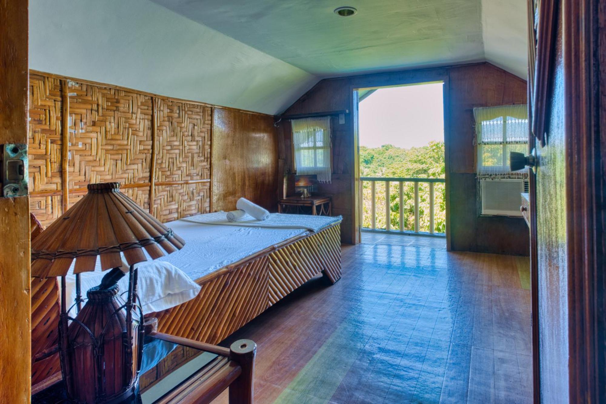 Villa Pilar Pilapil House In Malapascua