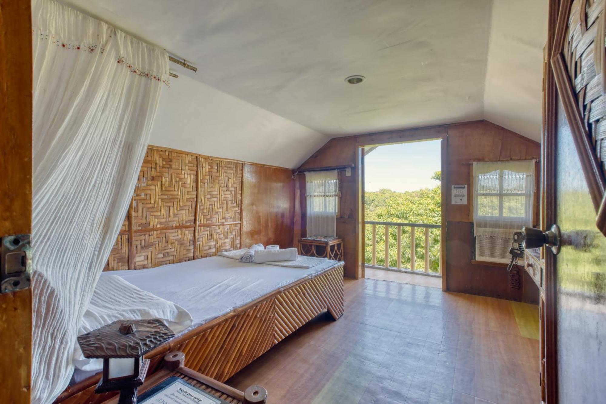 Pilar Pilapil House In Malapascua *