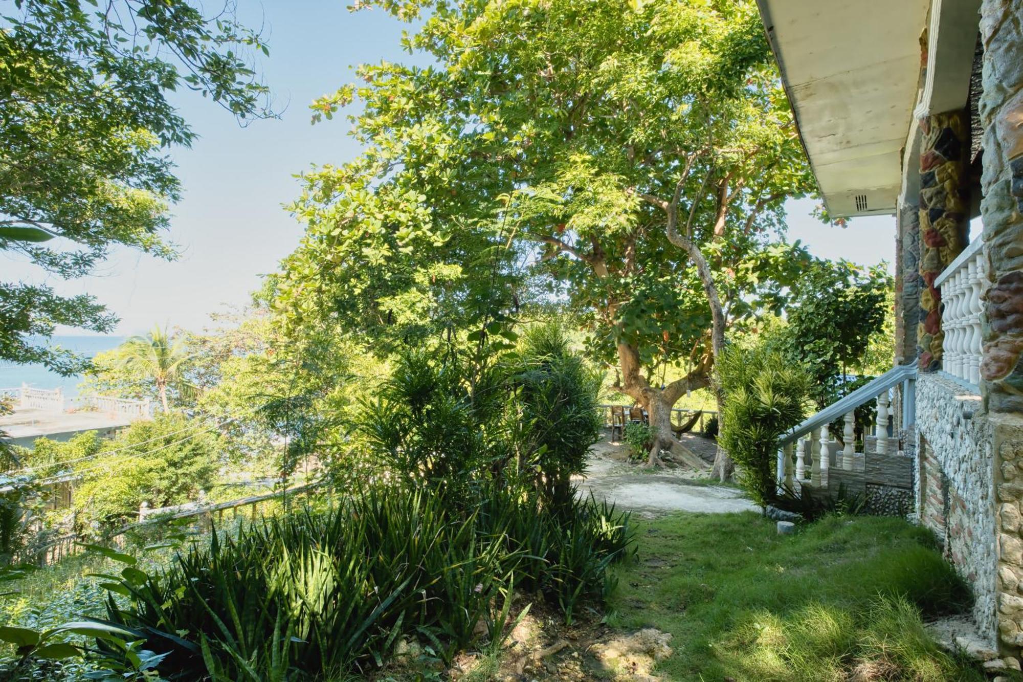 Pilar Pilapil House In Malapascua Villa *