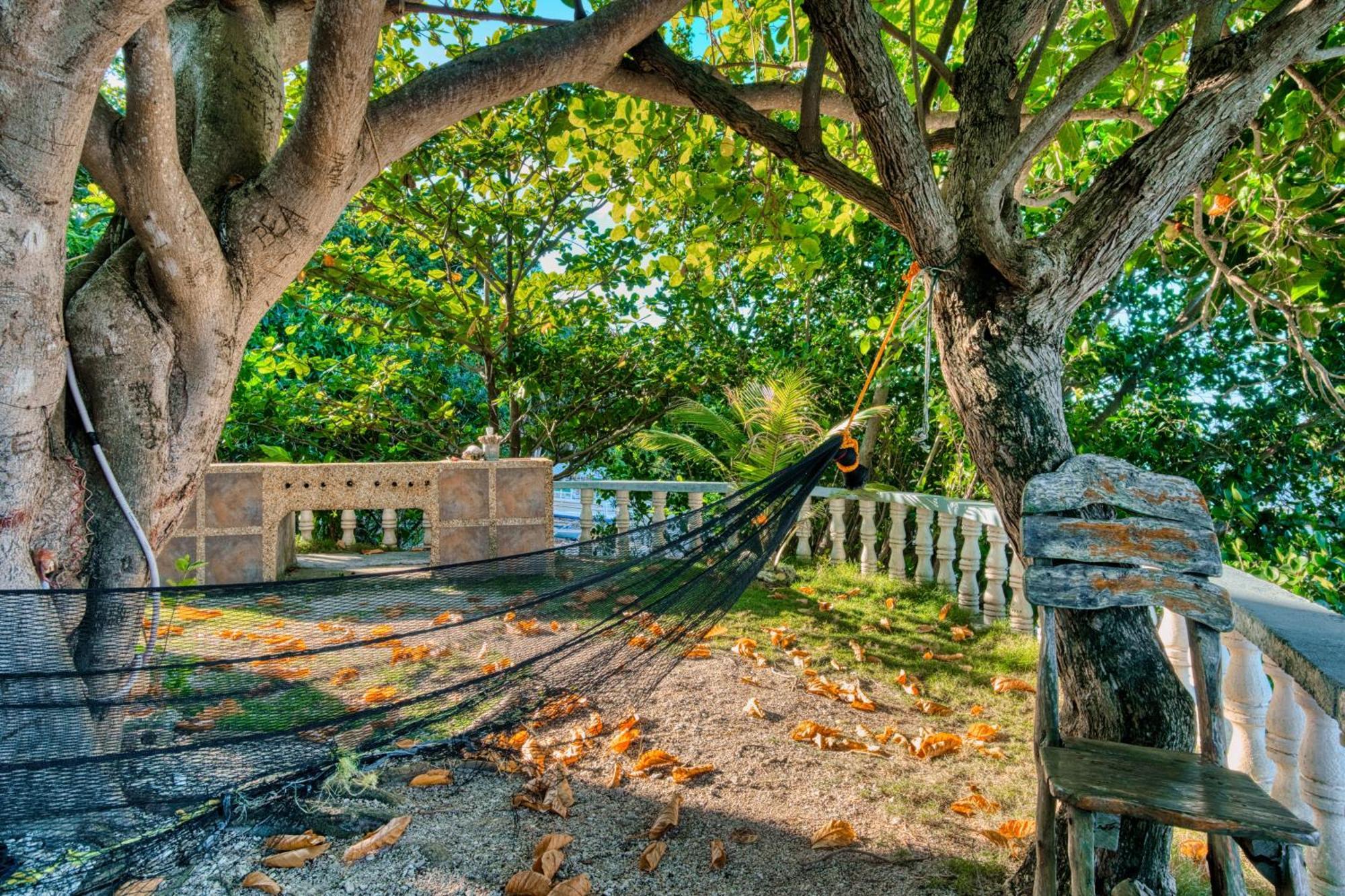 Pilar Pilapil House In Malapascua Villa Daanbantayan