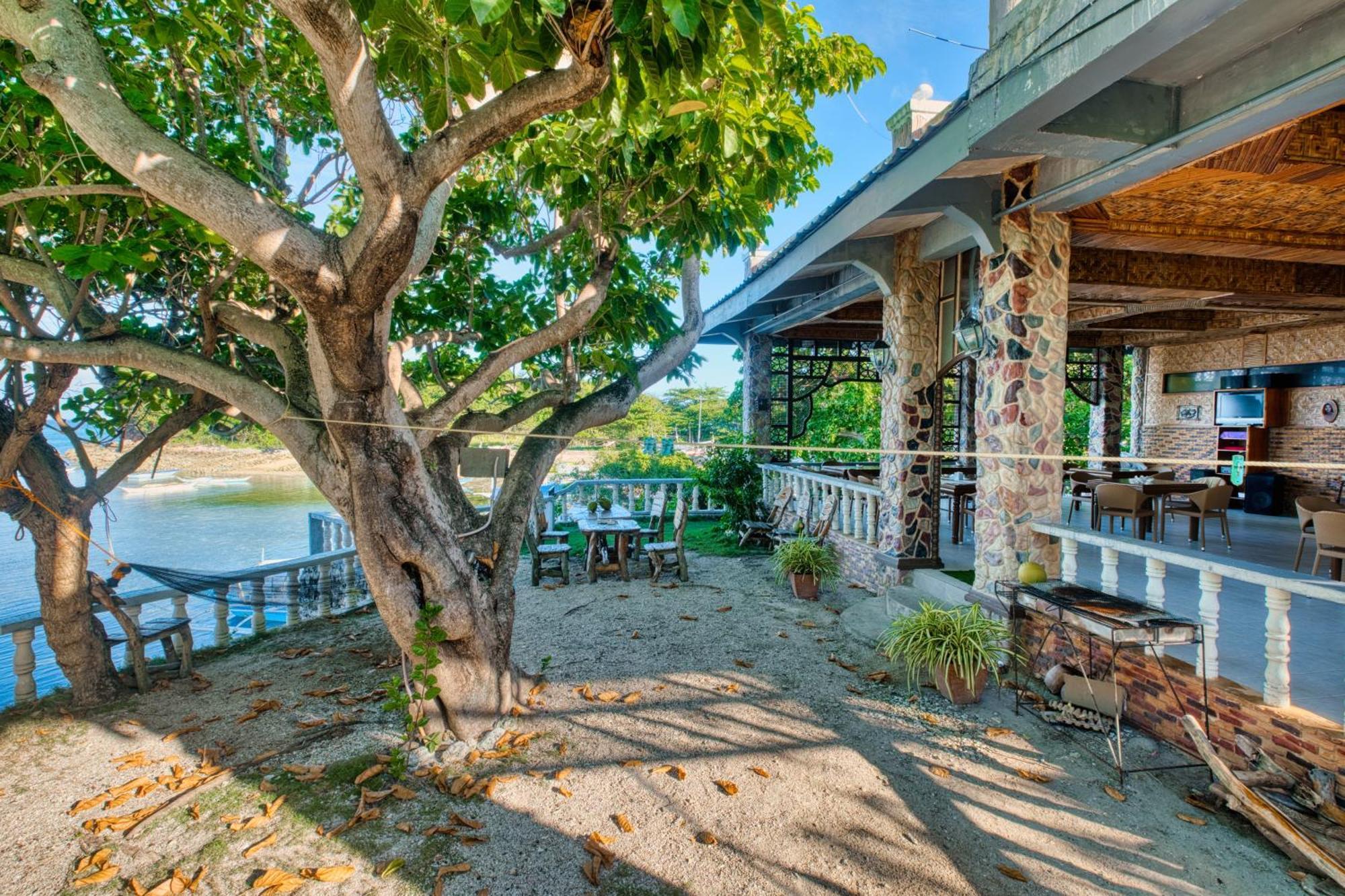 Pilar Pilapil House In Malapascua *