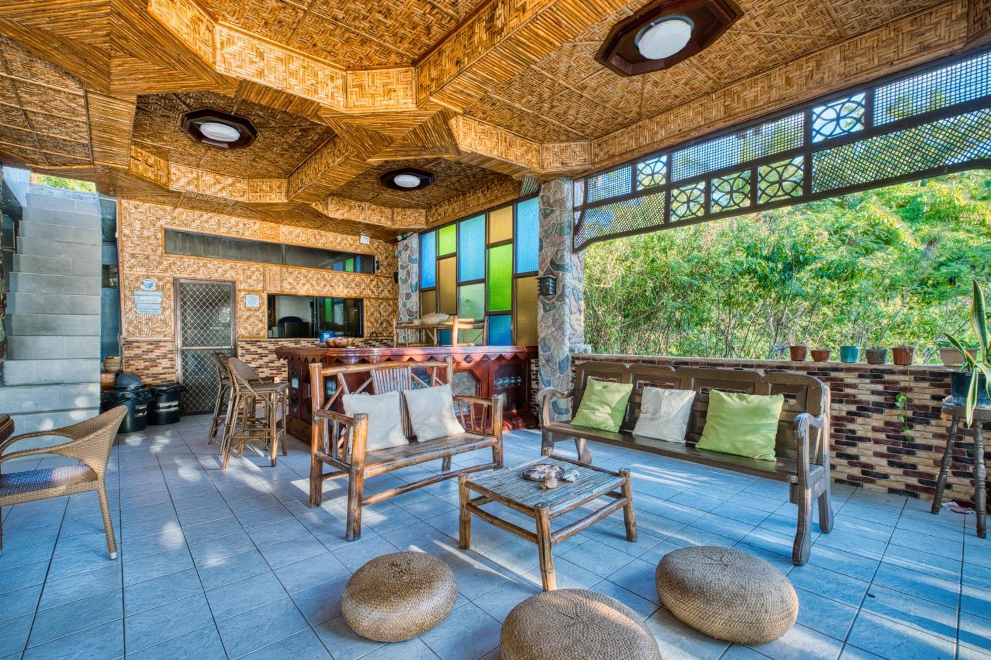 Pilar Pilapil House In Malapascua *