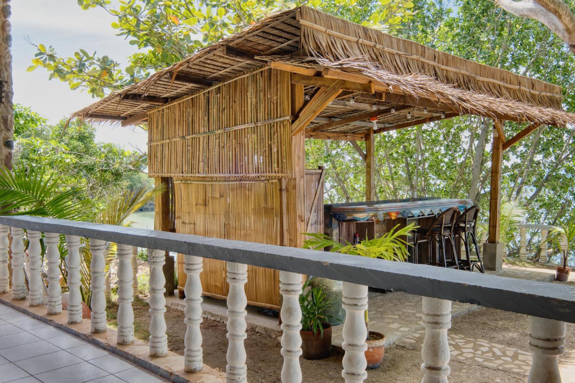 Villa Pilar Pilapil House In Malapascua *