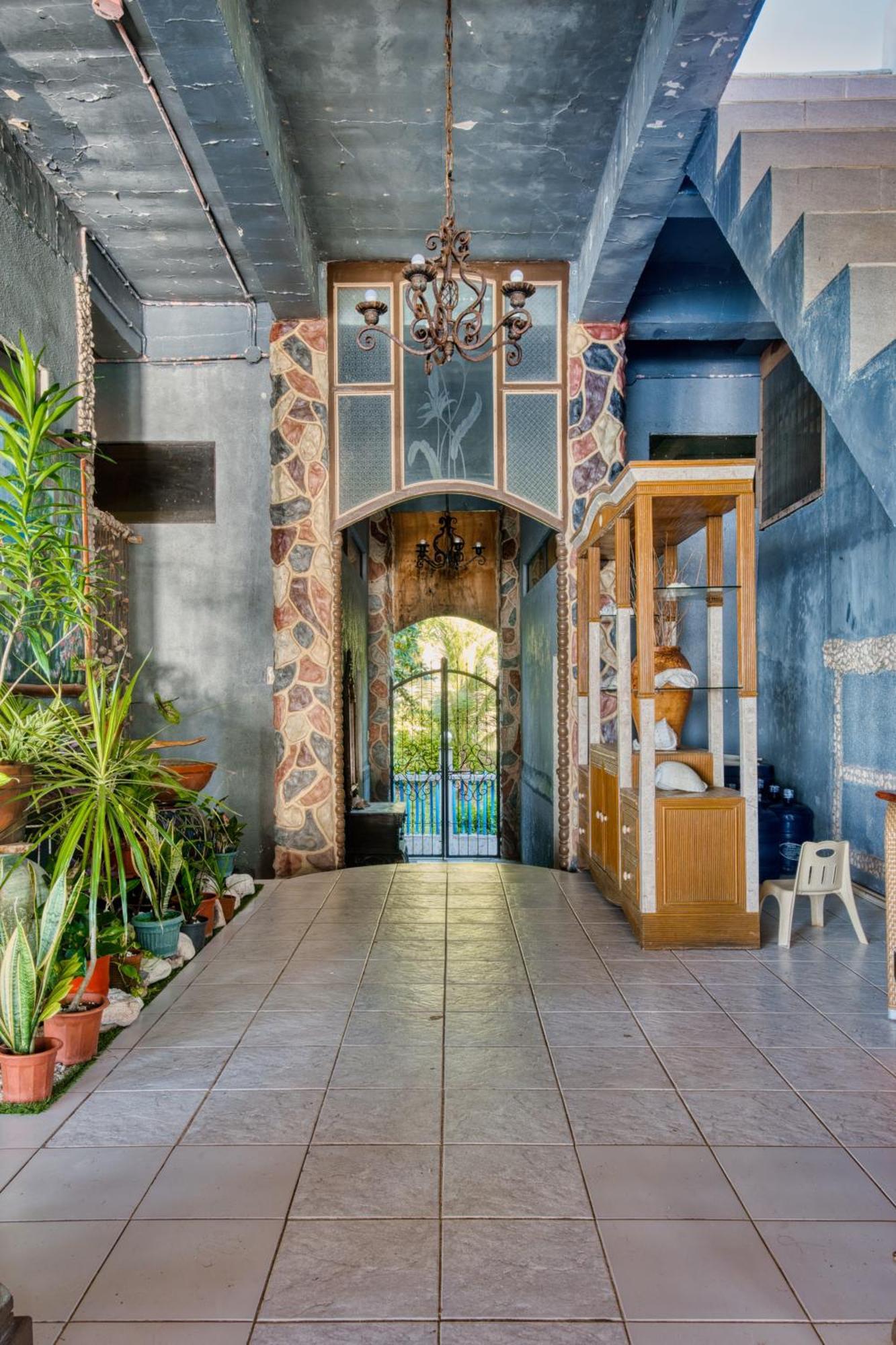 Pilar Pilapil House In Malapascua Villa