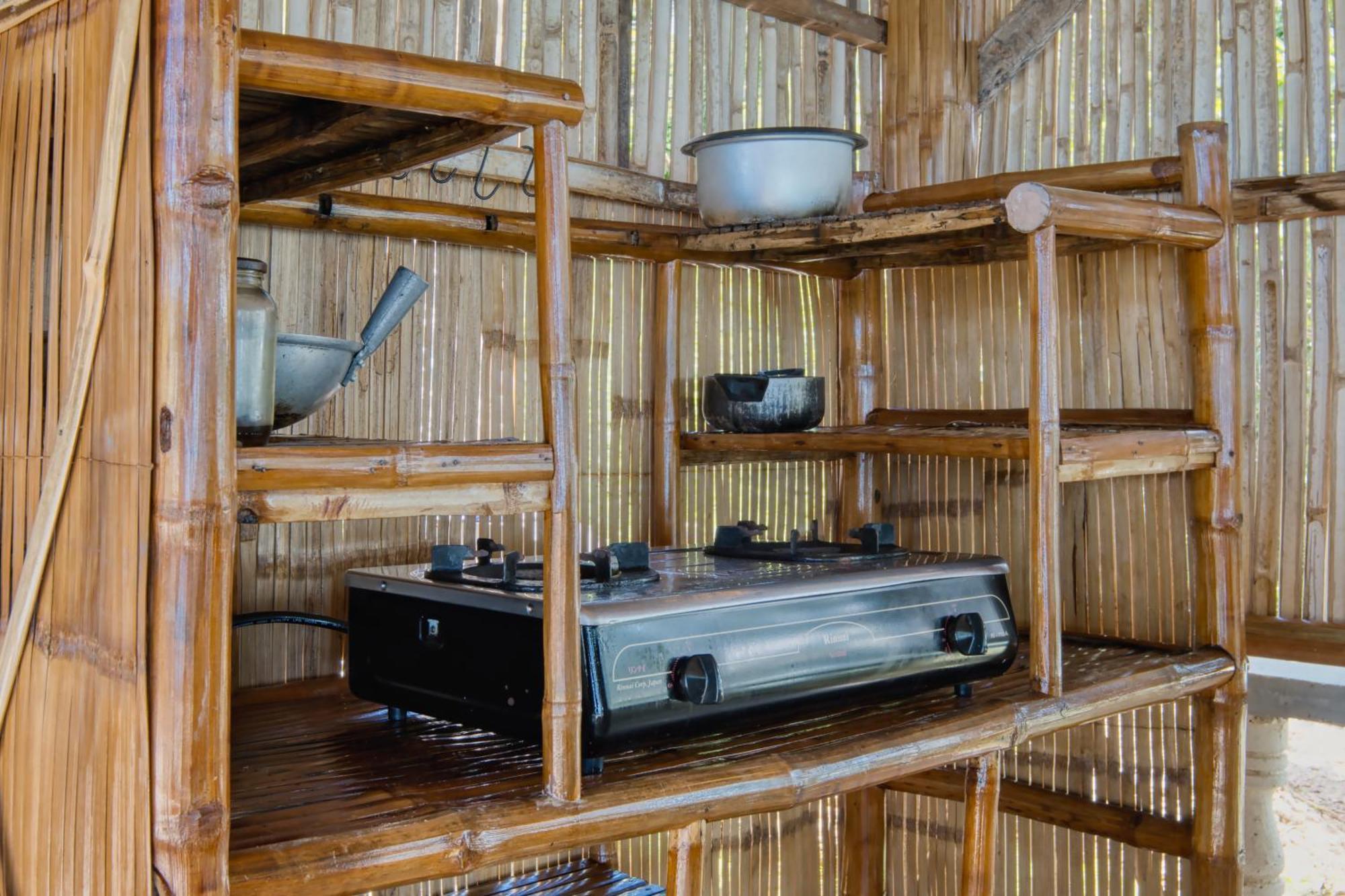 Pilar Pilapil House In Malapascua Villa *