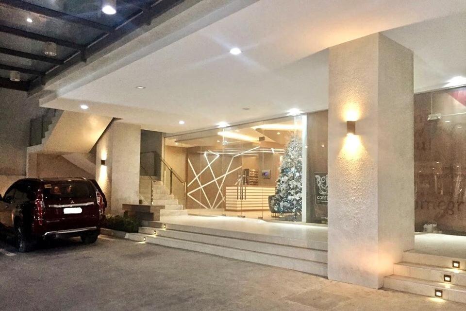 Apartment 1517 Deluxe At Sunvida Tower
