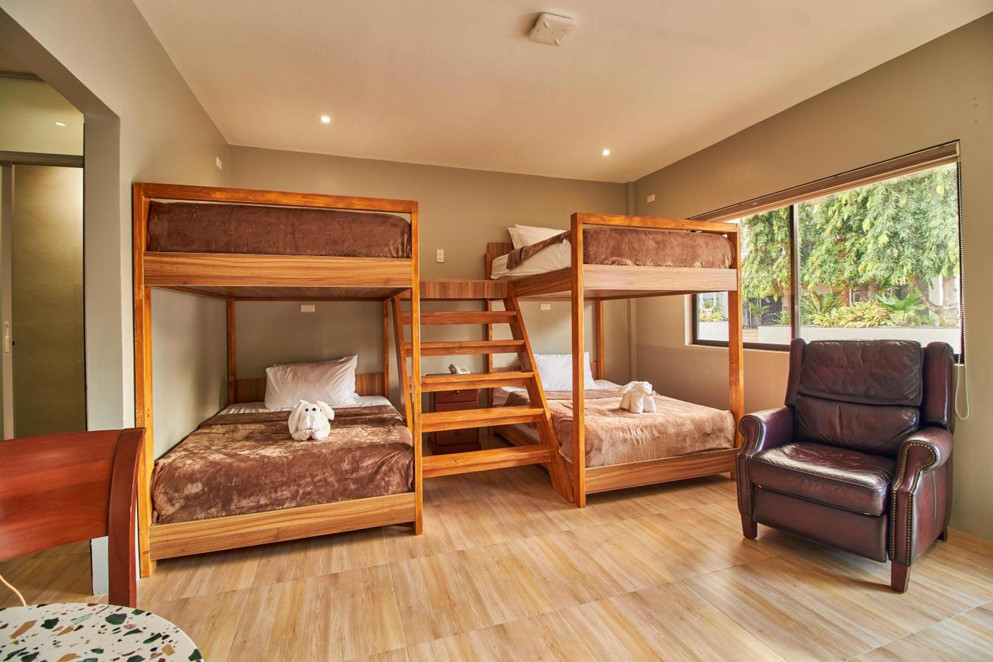 Mactan Resort By 1521 Resort 3*