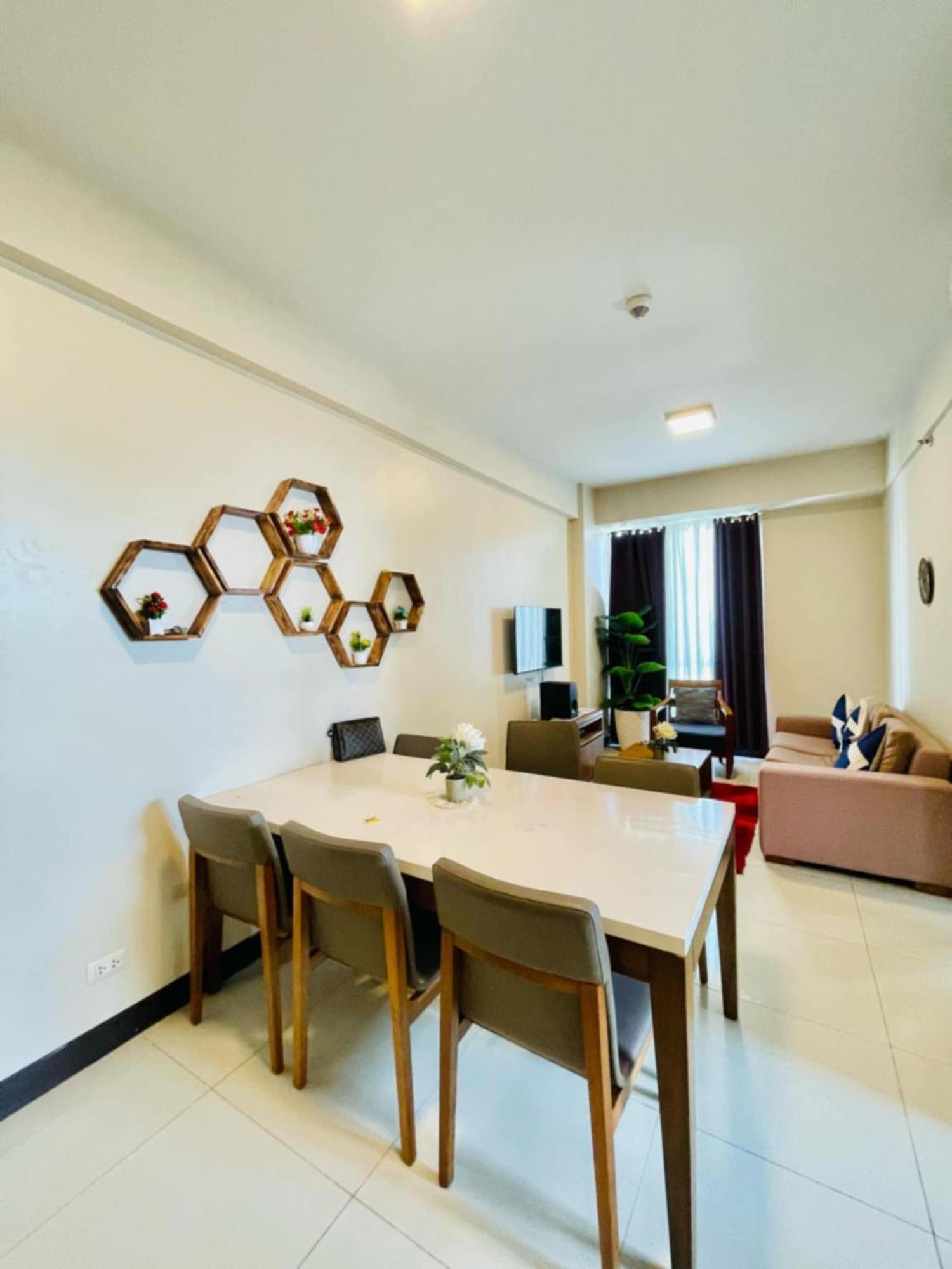 Relaxing & Spacious At The Mactan Newtown Apartment