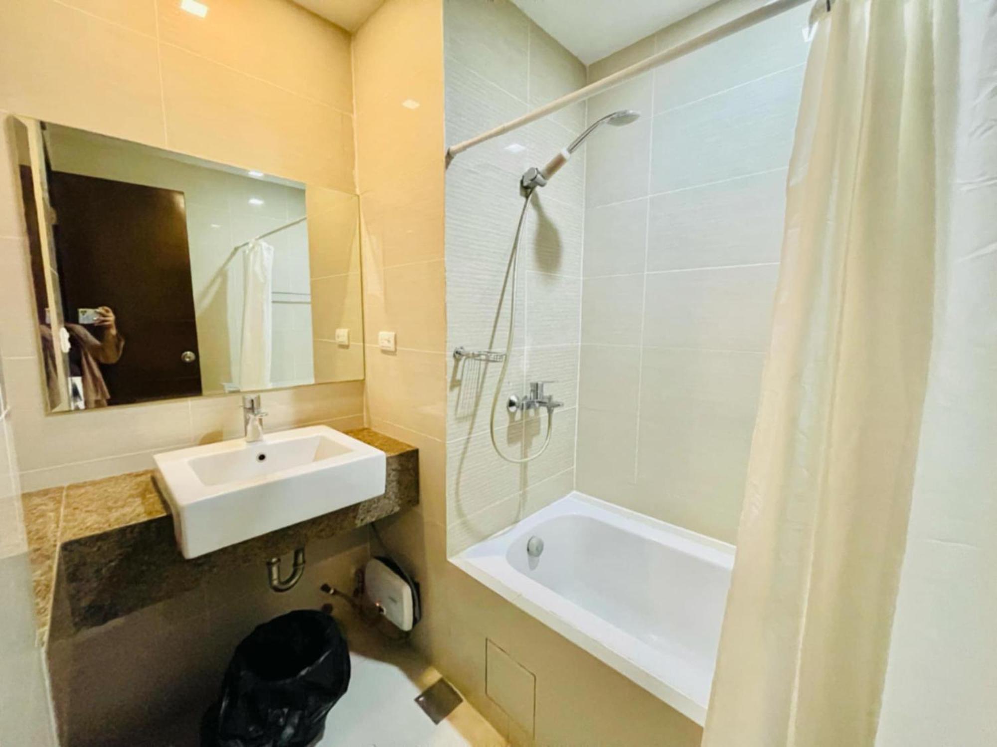 Relaxing & Spacious At The Mactan Newtown