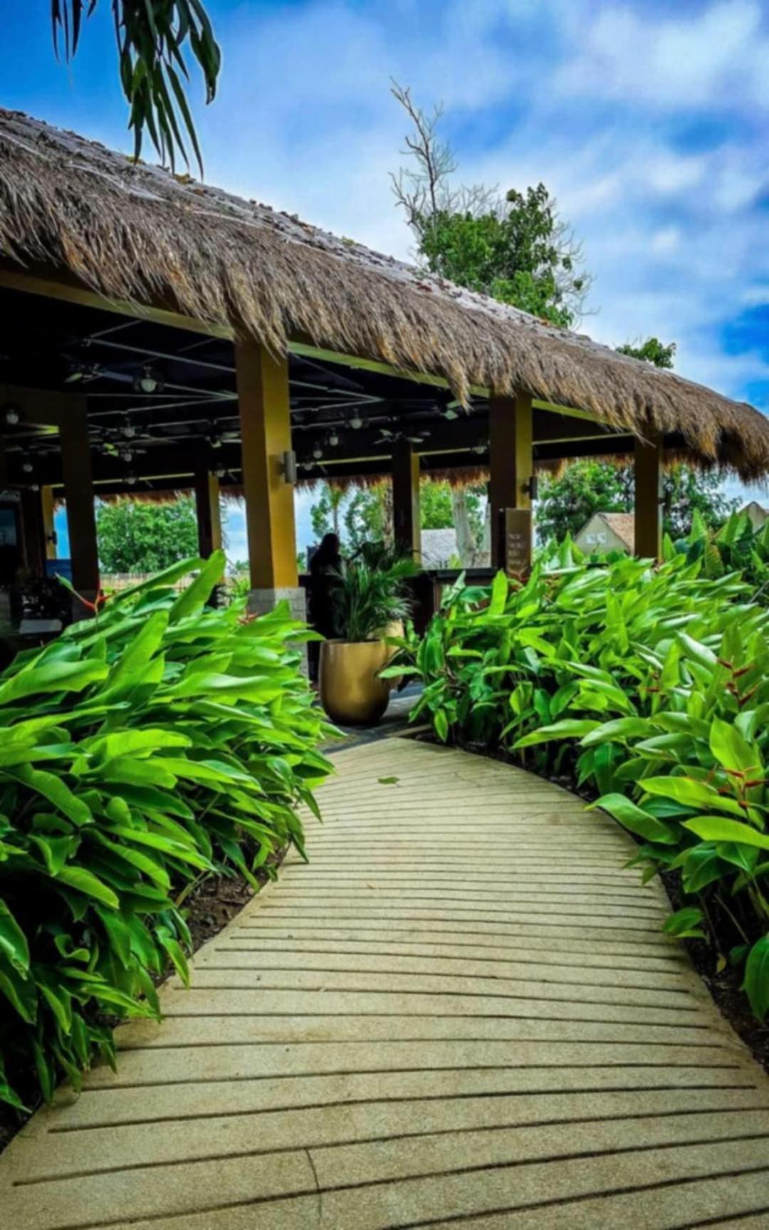 Relaxing & Spacious At The Mactan Newtown