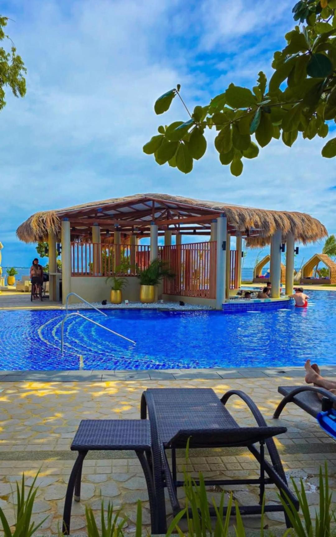 Apartment Relaxing & Spacious At The Mactan Newtown