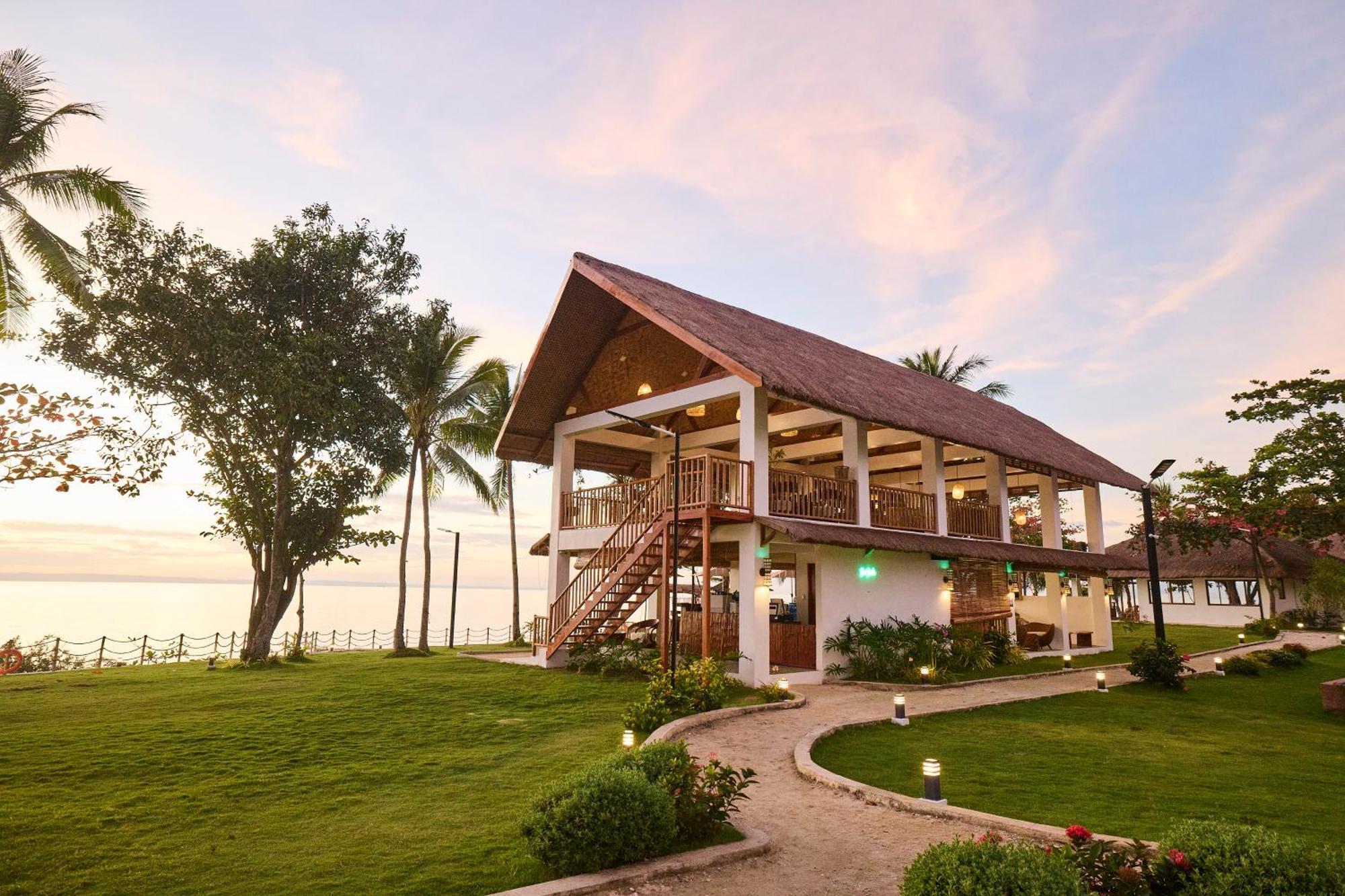 Casa Cliff & Resort *