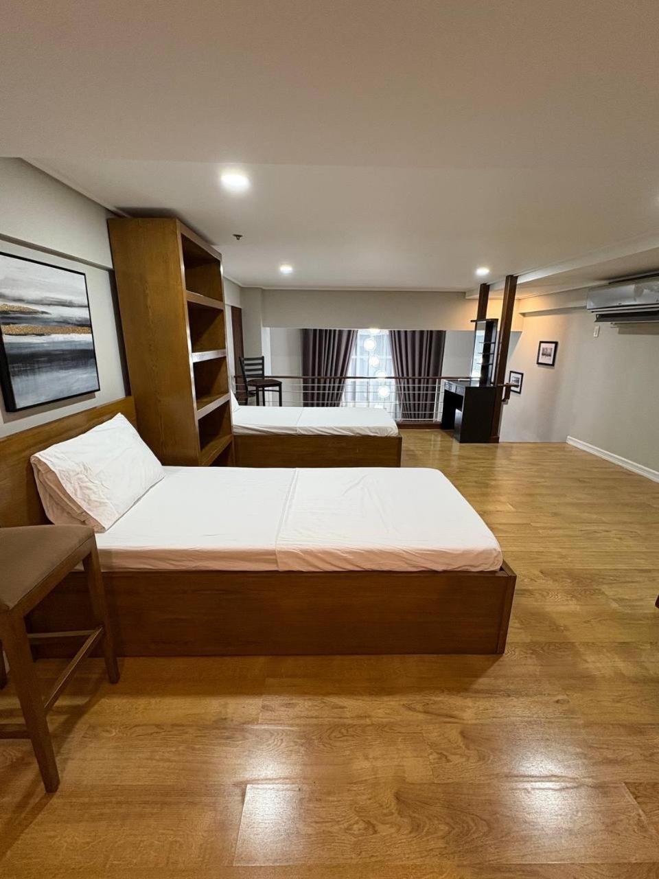 Weni's Place - An Urban Loft Type * Cebu