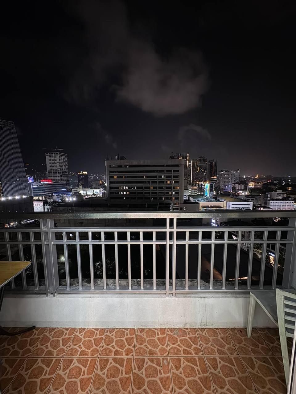 Weni's Place - An Urban Loft Type Cebu