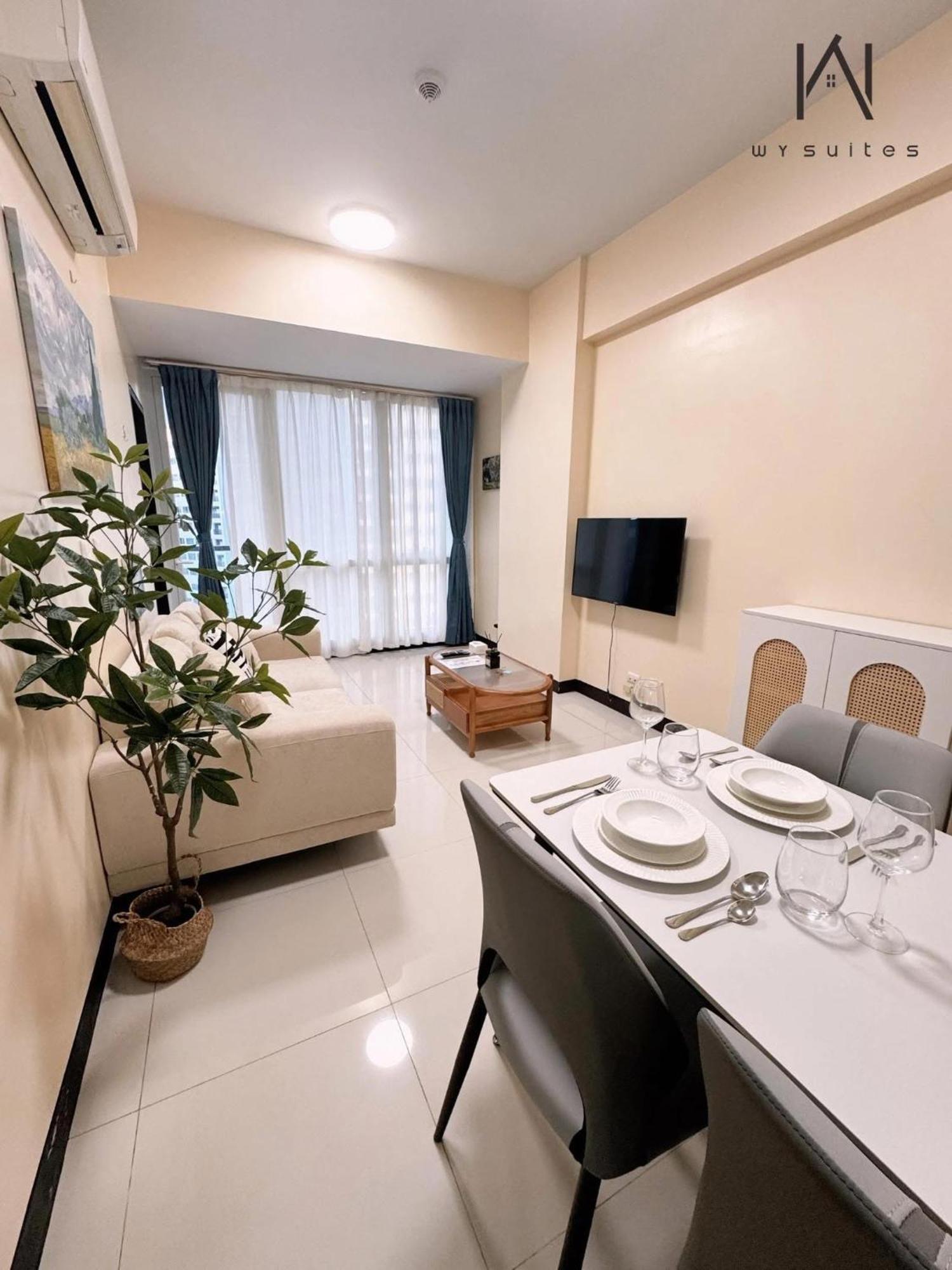 Mactan Newtown Near By The Lapu-Lapu City