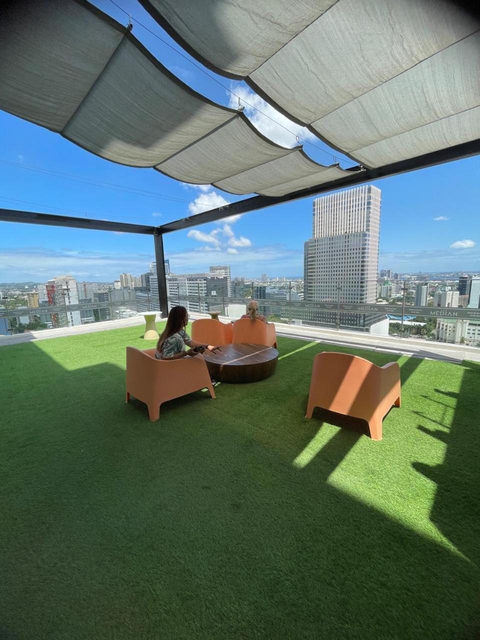 Yamiyzing At The Median It Park Apartment Cebu