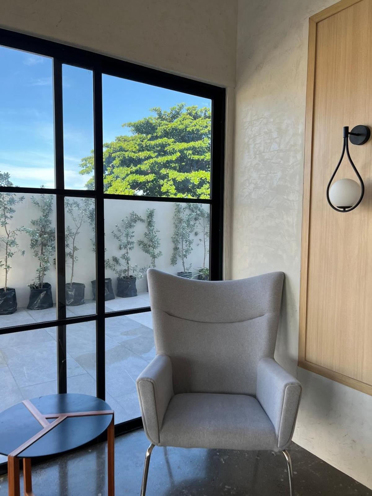 Yamiyzing At The Median It Park Cebu