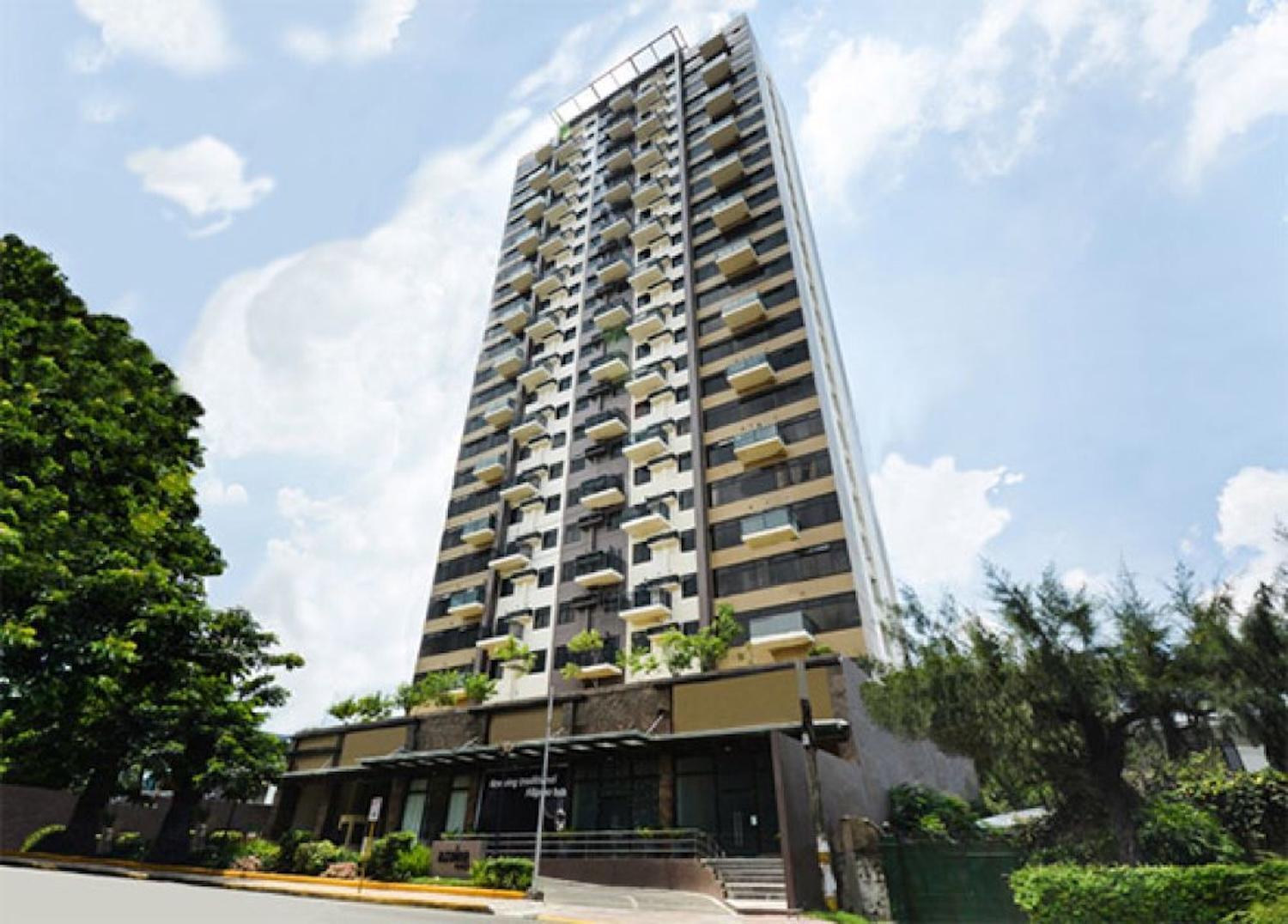Apartment Azalea 1br - Pool, Gym, Wifi, Netflix, Ac, Kitchen, Ayala Mall