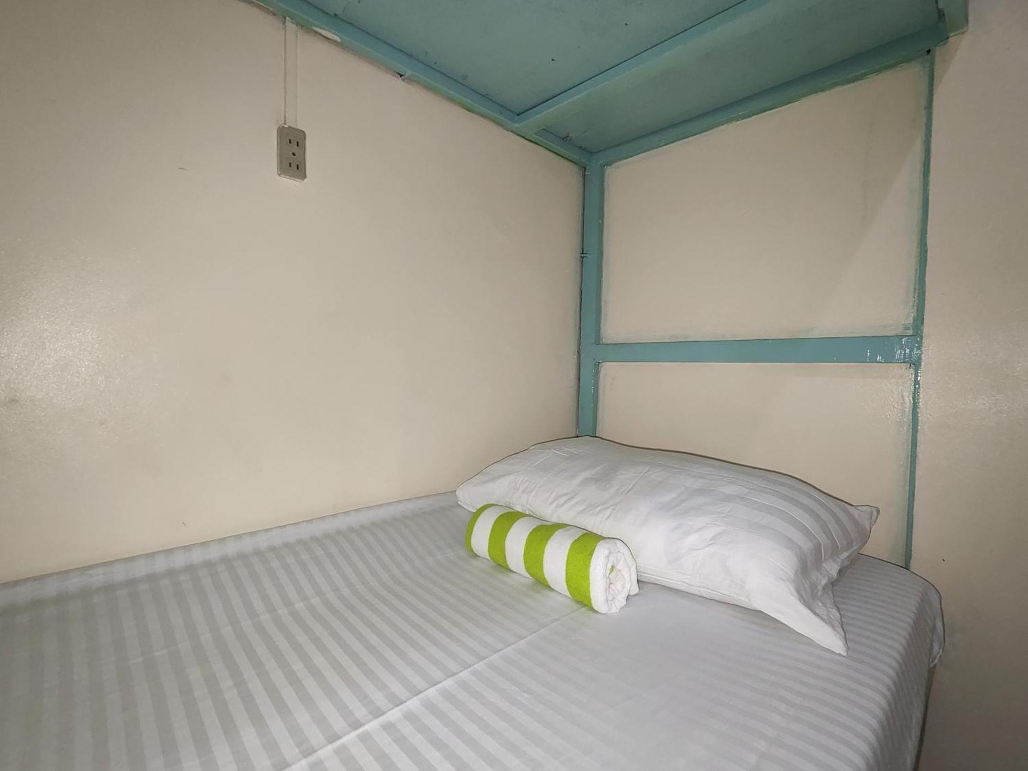 Hostel Resort's Side Lapu-Lapu City