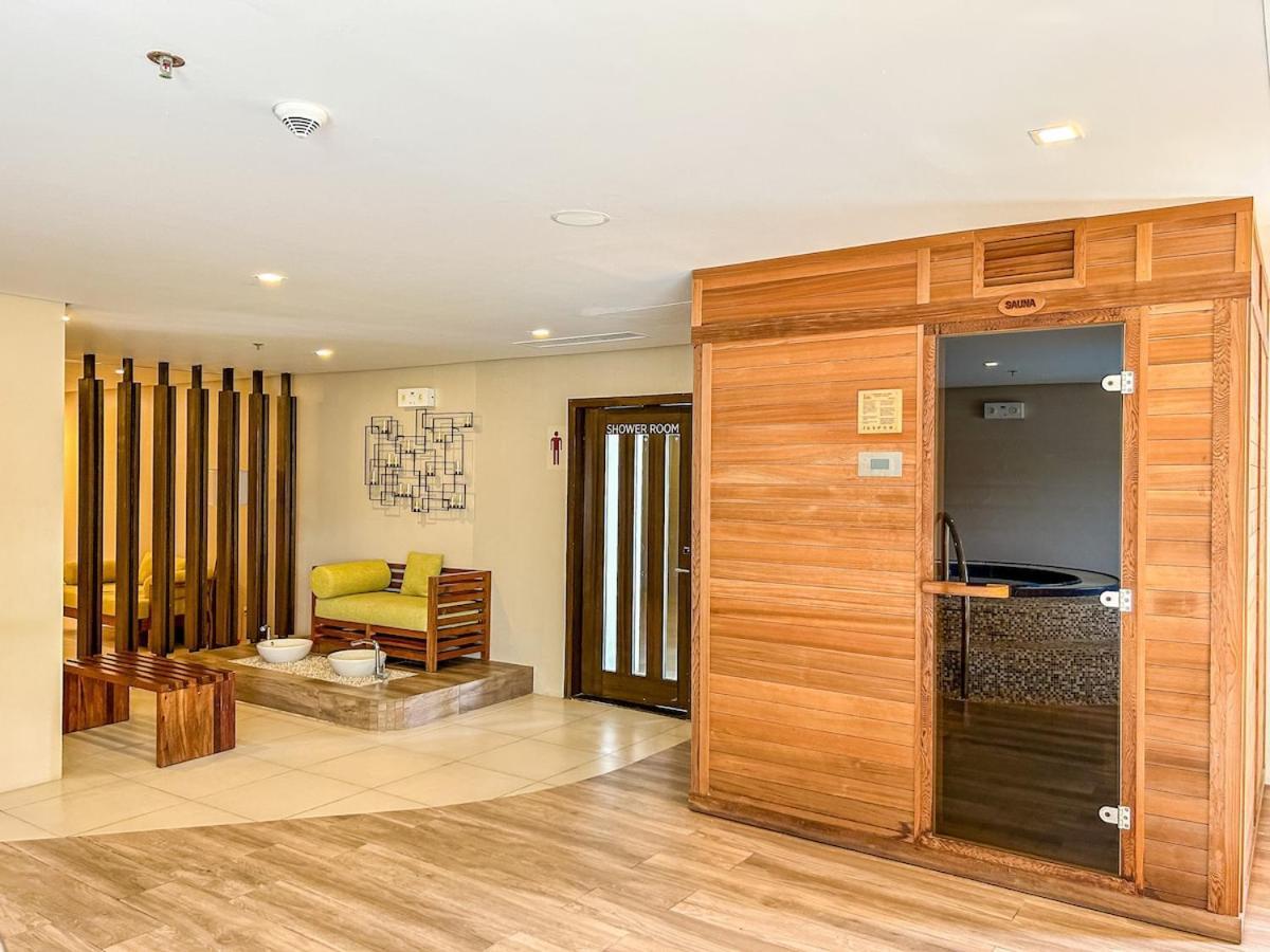 High Ceiling 1br Opr #7