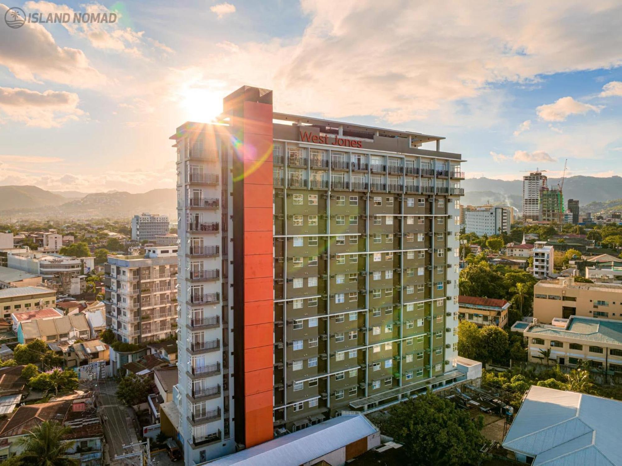 2 Bed Luxe With Netflix And Pool, 10 Min Walk To Fuente - The Heart Of Aparthotel *