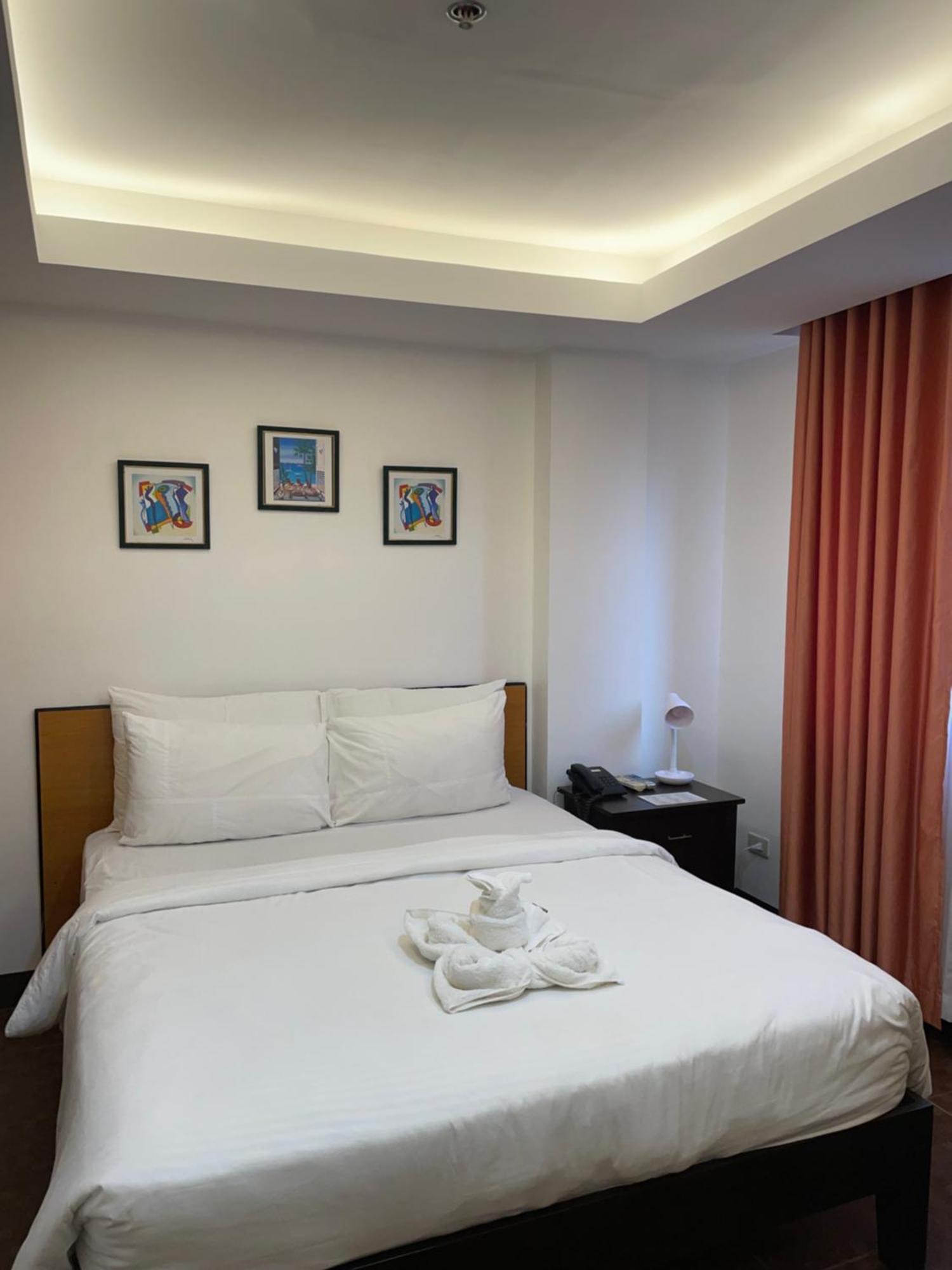 Palmbeach & Mactan, Cebu Resort