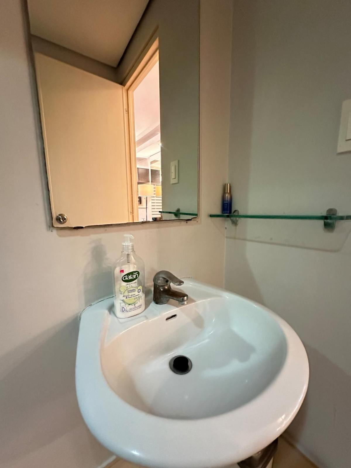 Apartment Uli-anan Avida Tower 1 It Park 1br *