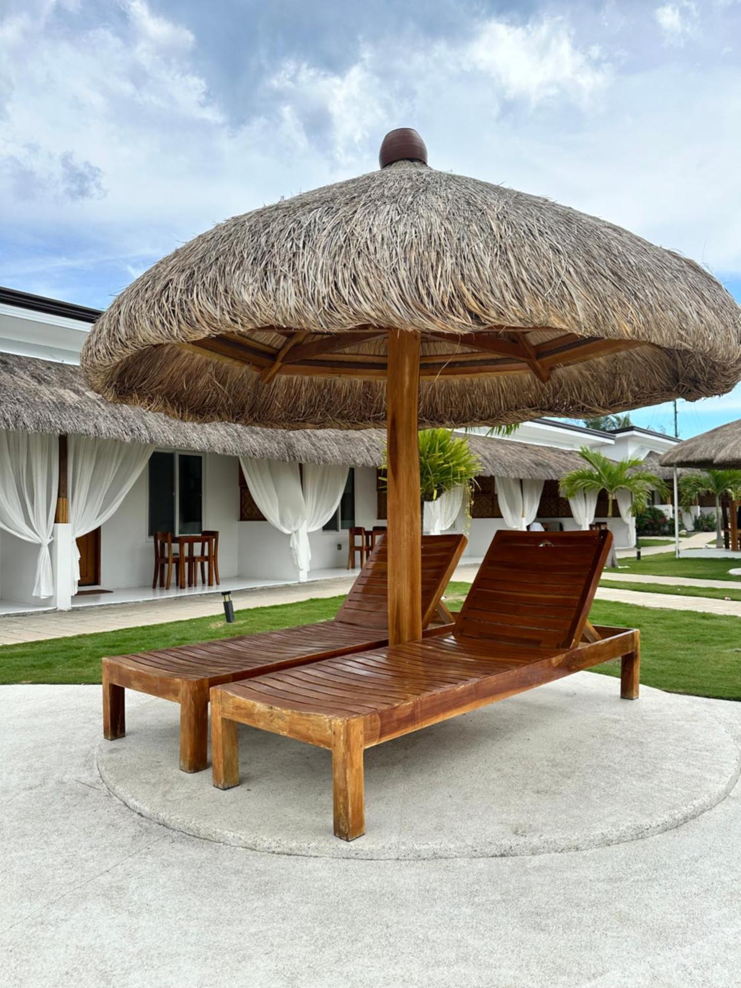 Resort Treeshade &
