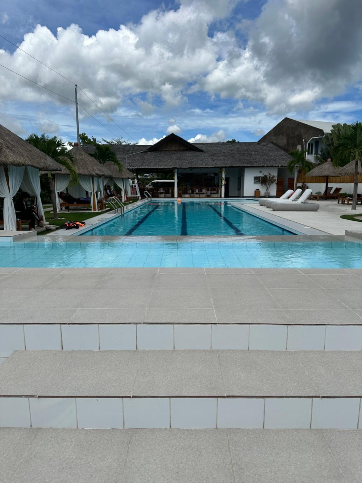Treeshade & Resort Moalboal