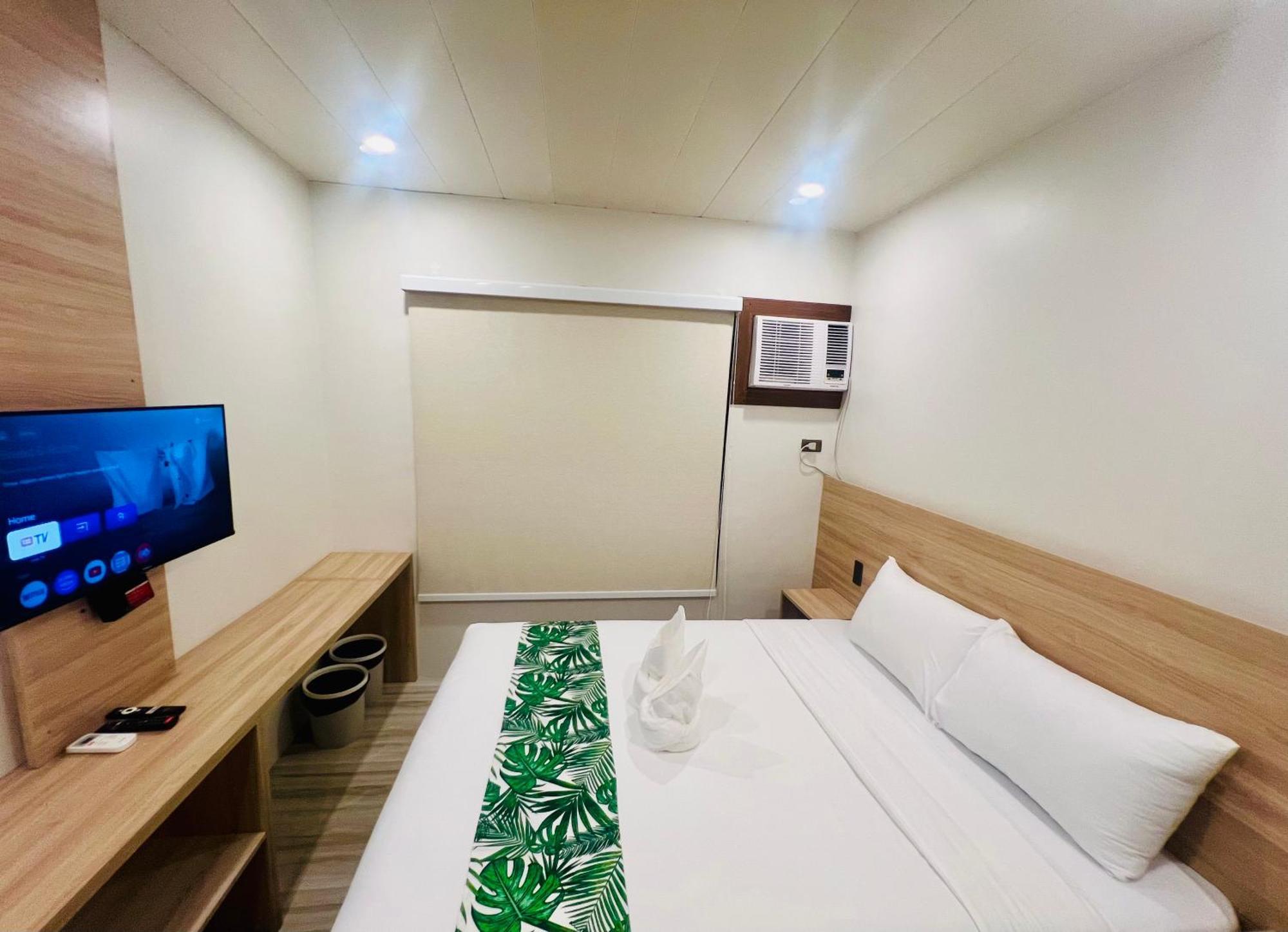 Hotel Summer *