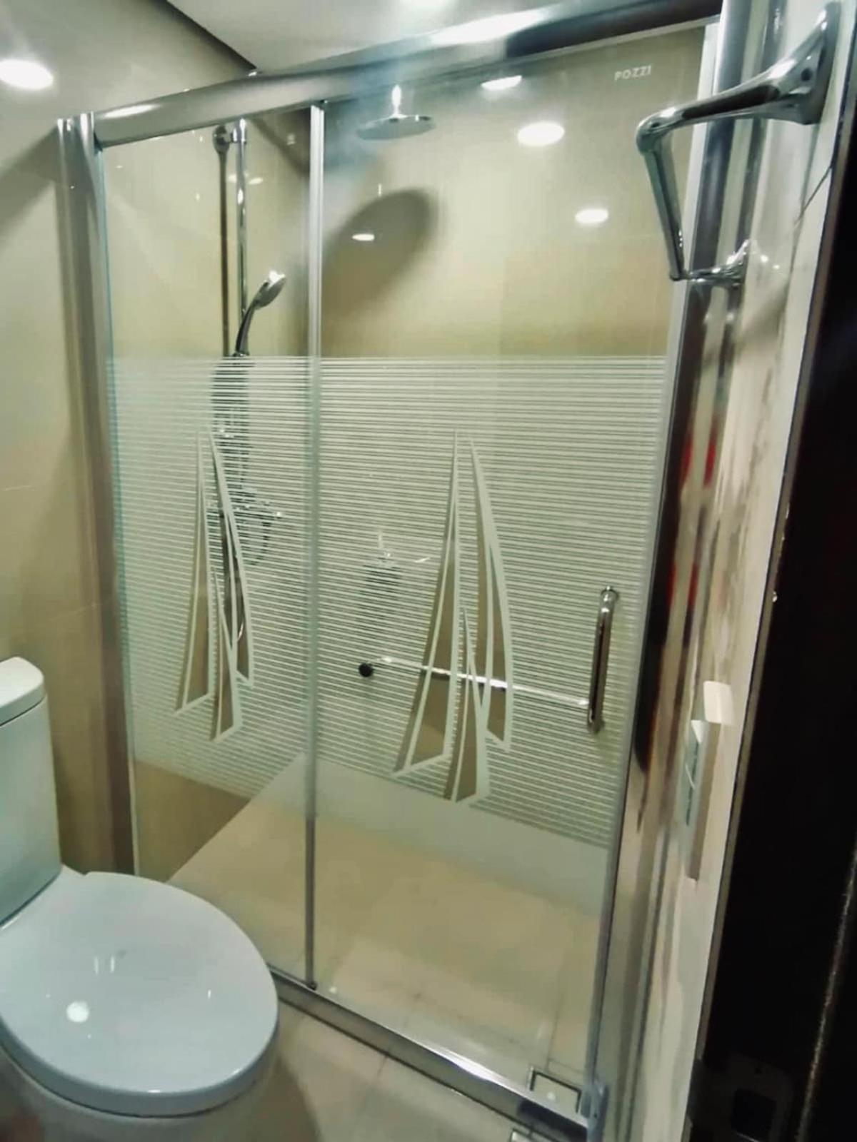 Executive - Netflix, Gym, Pool, Hs Wifi, 38 Park Avenue, It Park Apartment Cebu