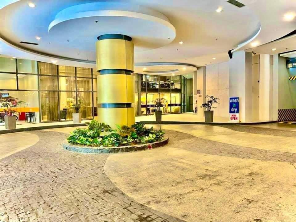 Skyline Gem Apartment *