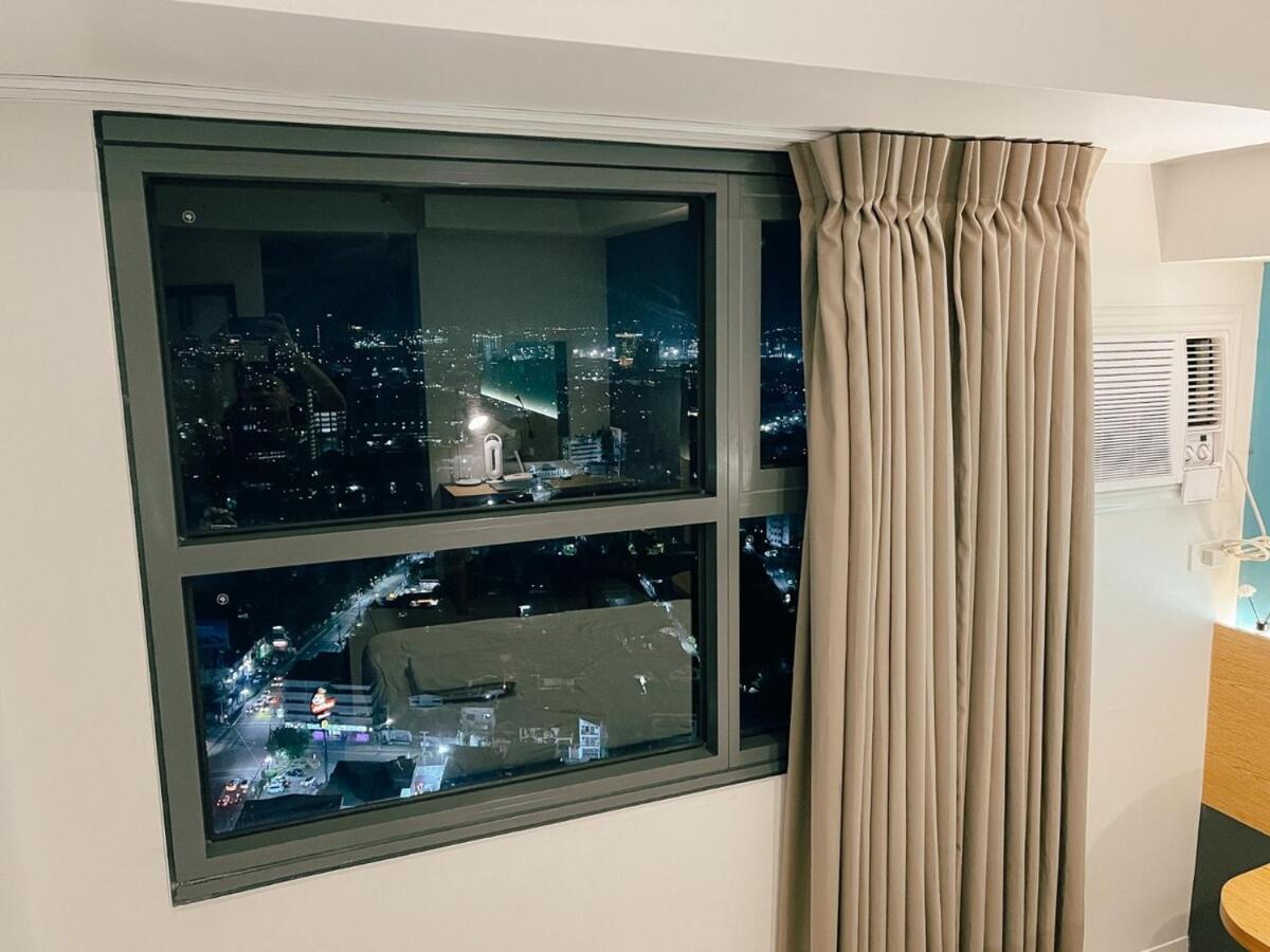 Skyline Gem Apartment *
