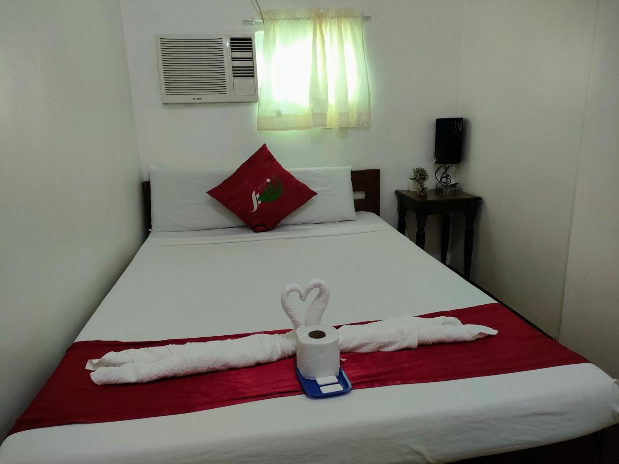 Axis Hotel Lapu-Lapu City