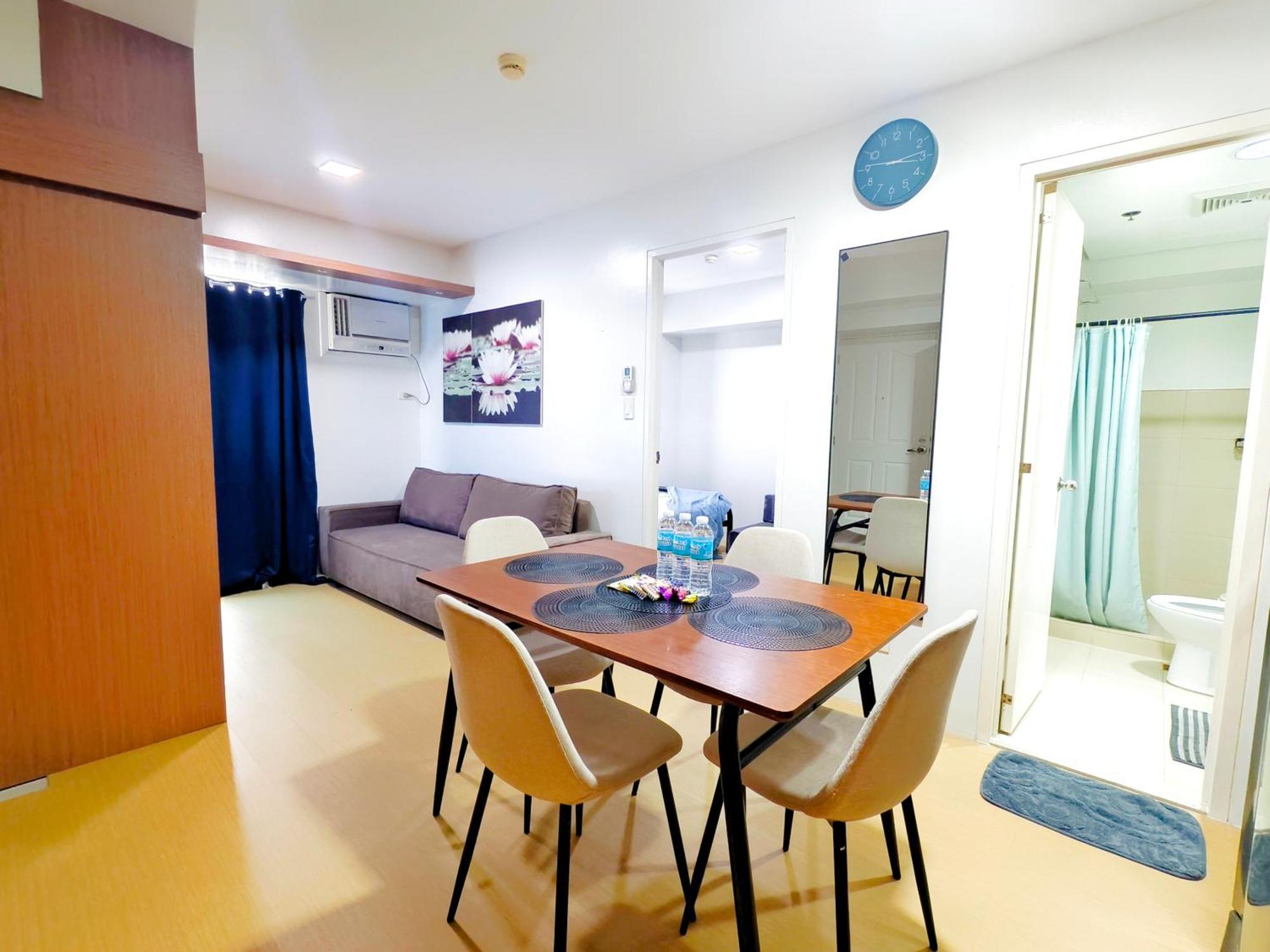 Apartment 2012t2 Avida Towers It Park 1bedroom Unit Queen Bed