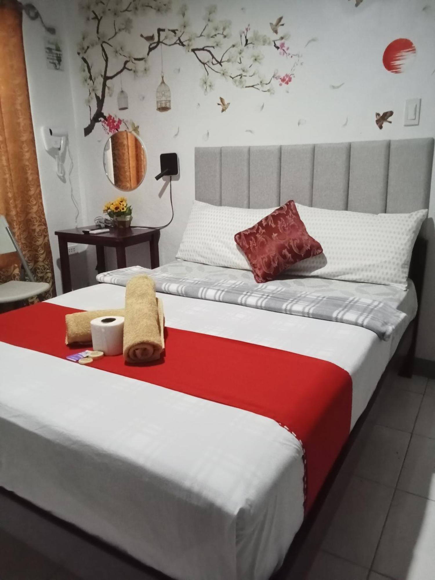 Yoo Darius' Residences Moalboal