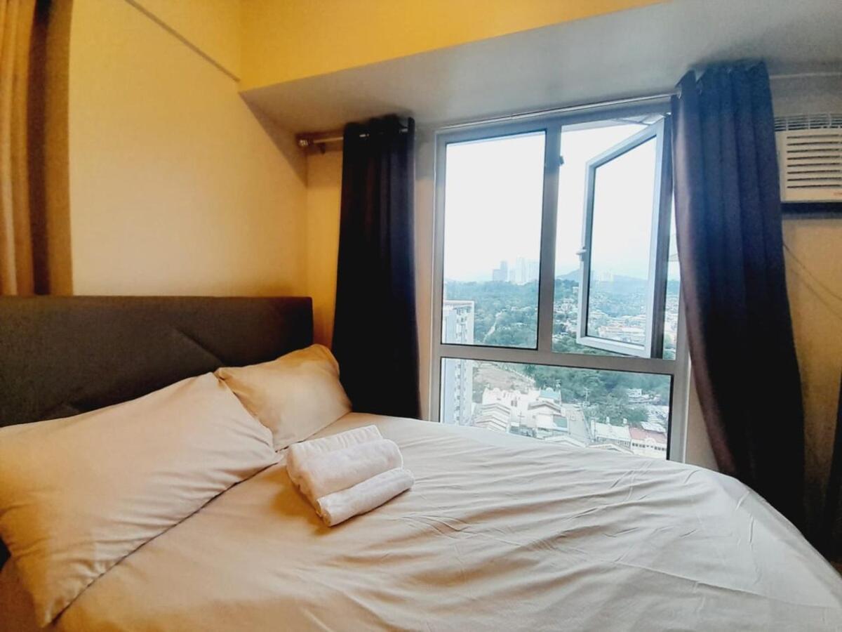 Avida Riala It Park Facing Mountain Area Cebu