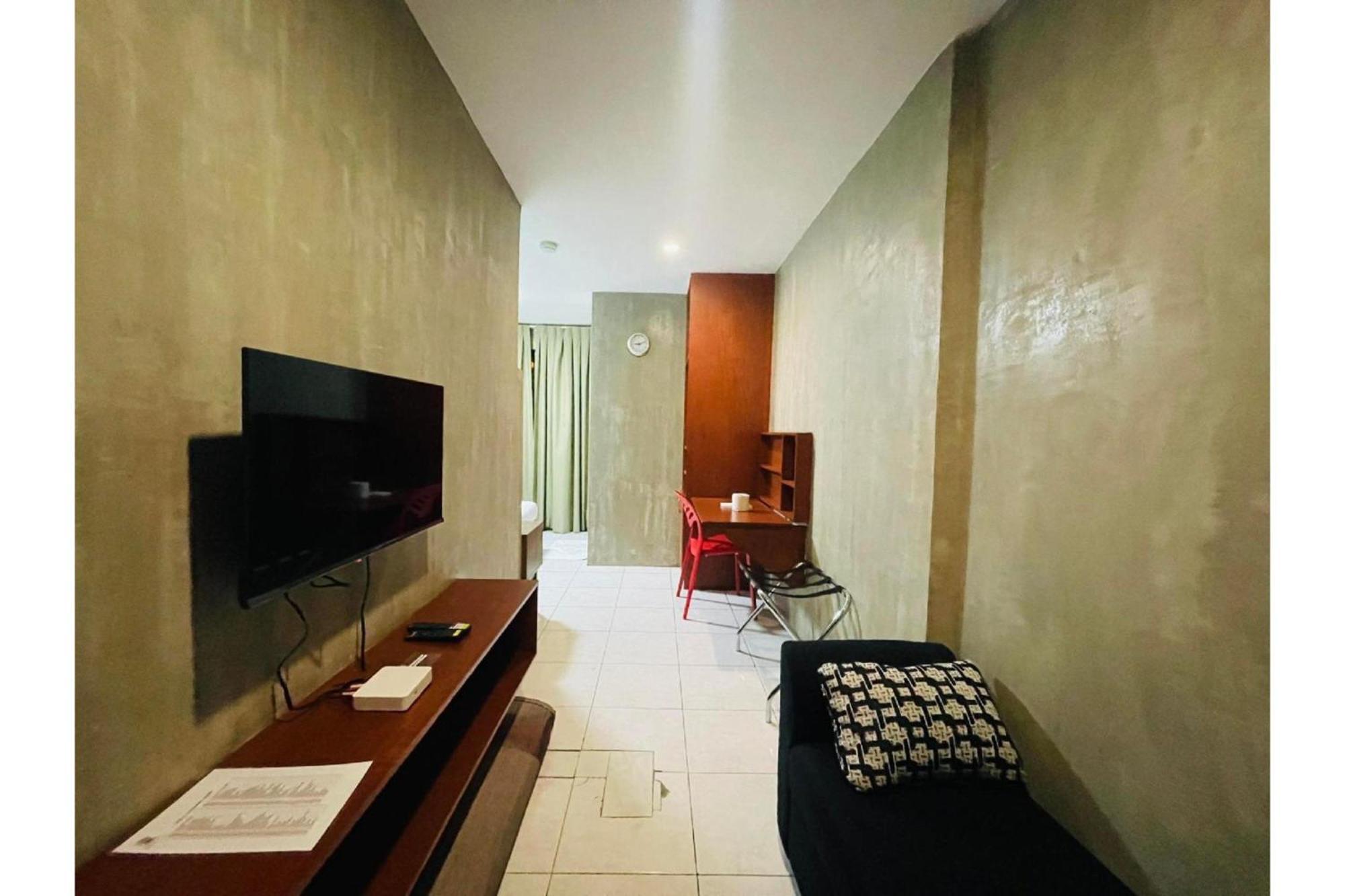 Hotel Oyo 925 Rcee Place 3*