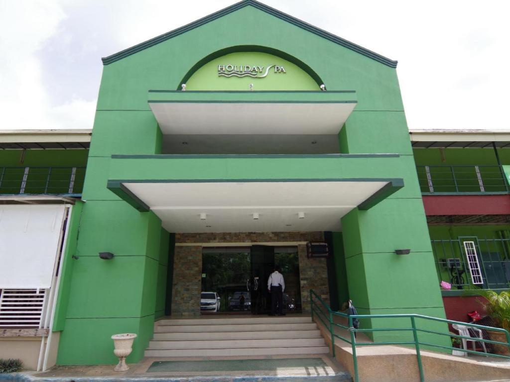Hotel Holiday Spa Hotel Cebu