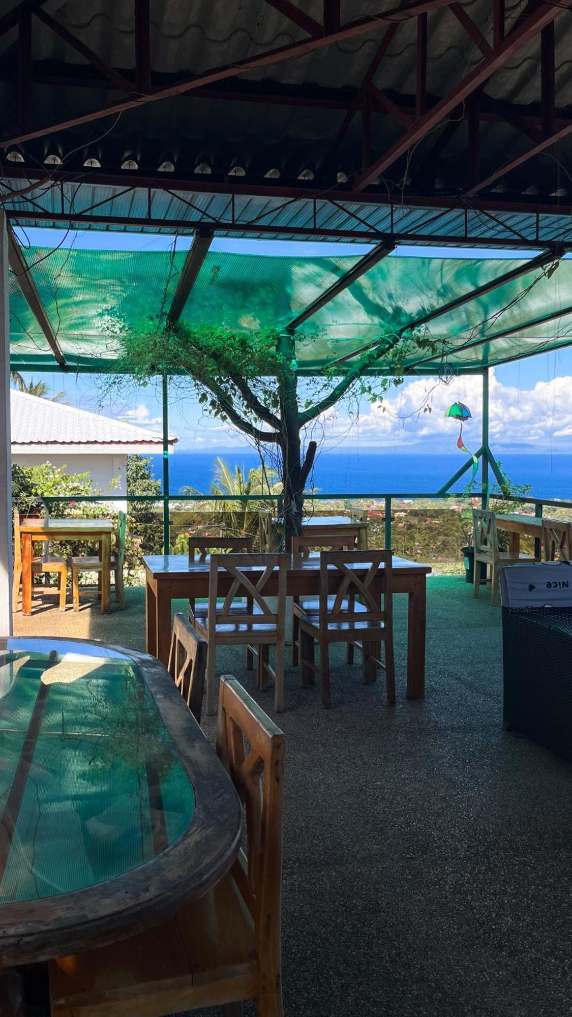 Seaview Mansion 1 Apartment Dalaguete