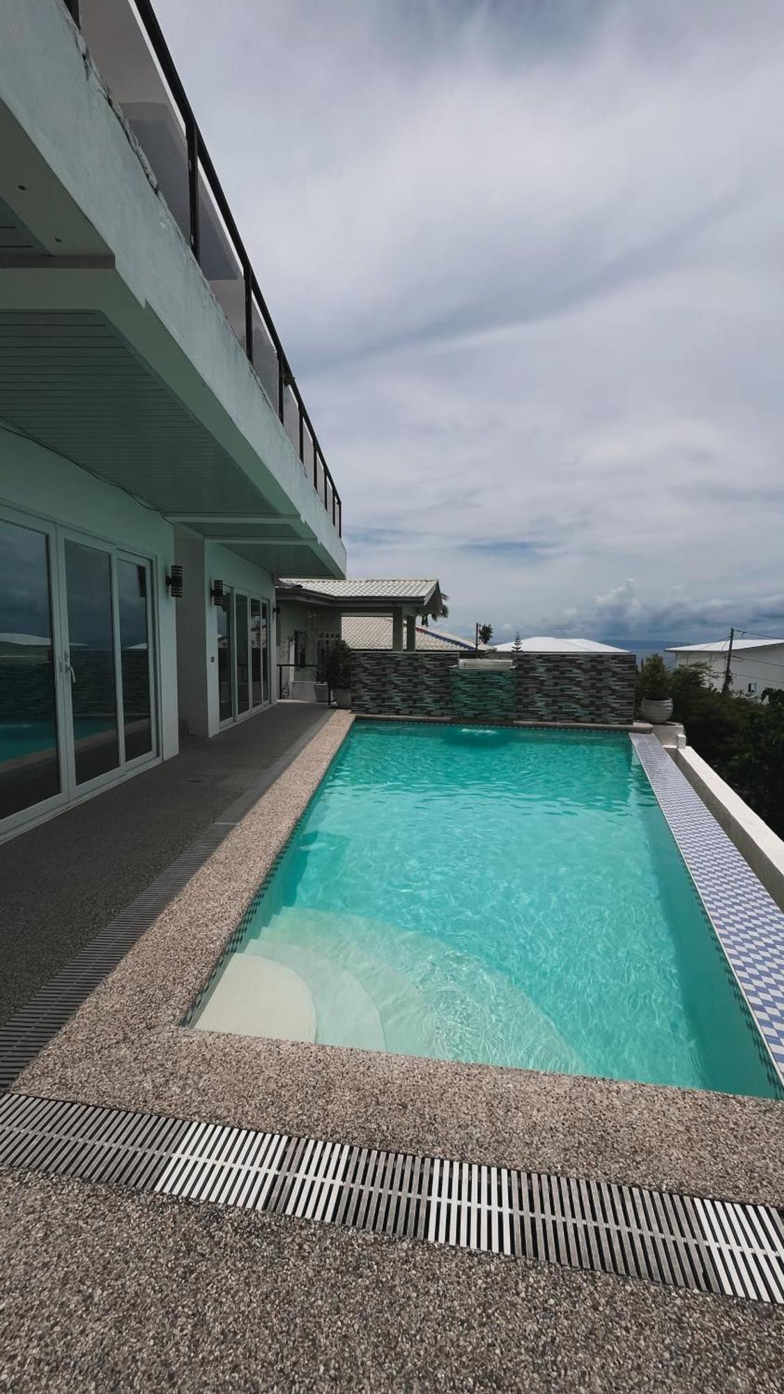 Seaview Mansion 1 * Dalaguete