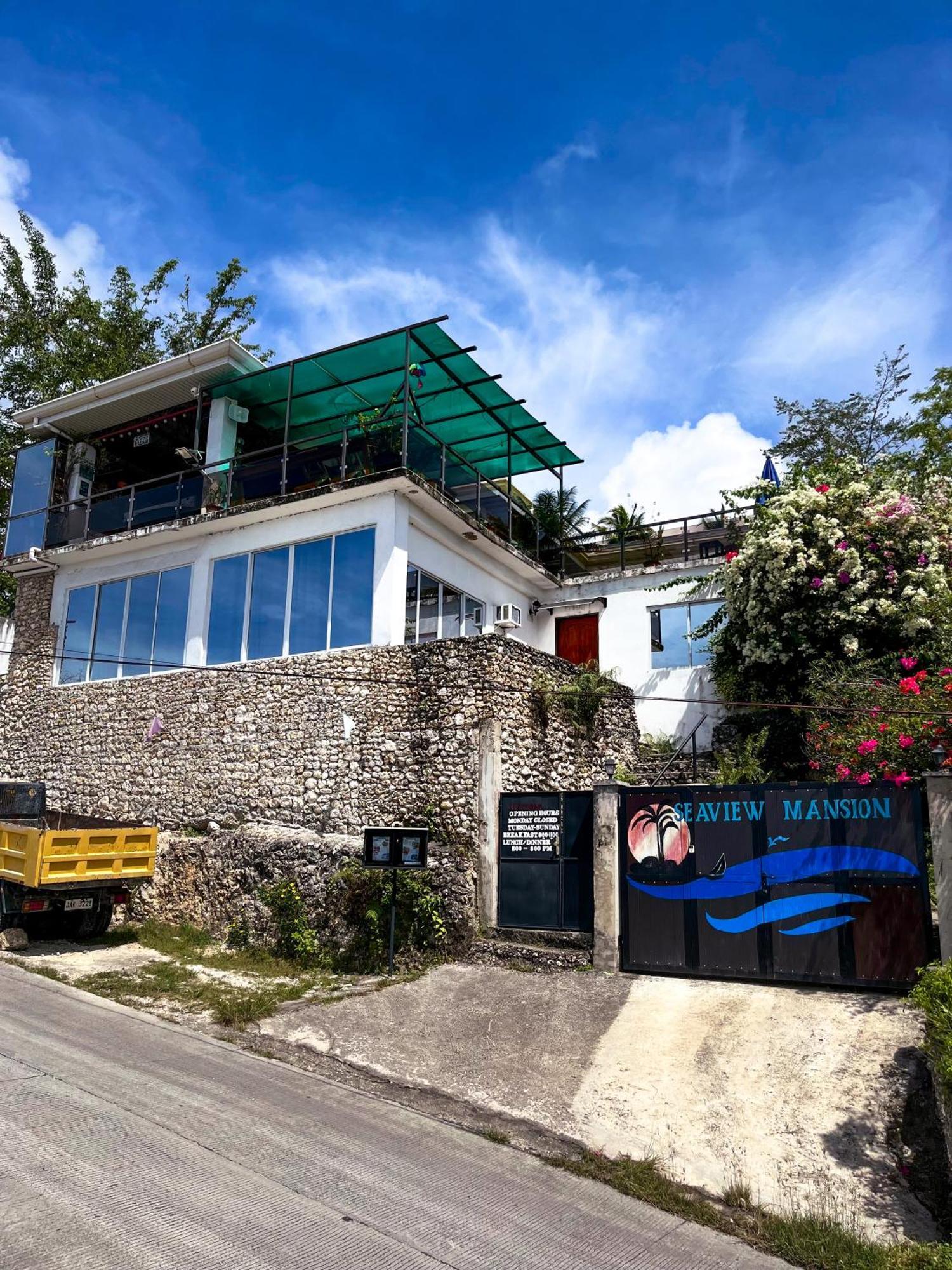 Apartment Seaview Mansion 1 *