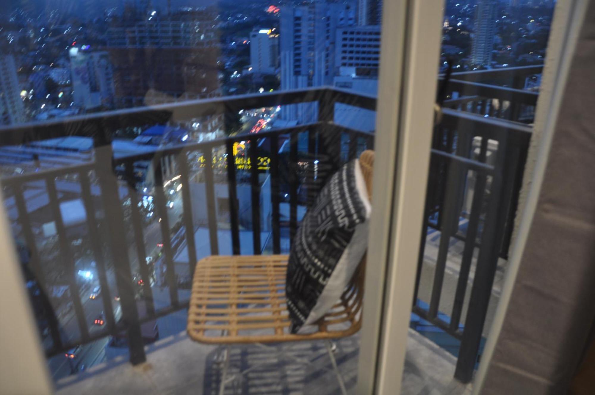 Apartment Cityscape Grand Tower - Lexis 2br, Across Ayala Mall, Near It Park