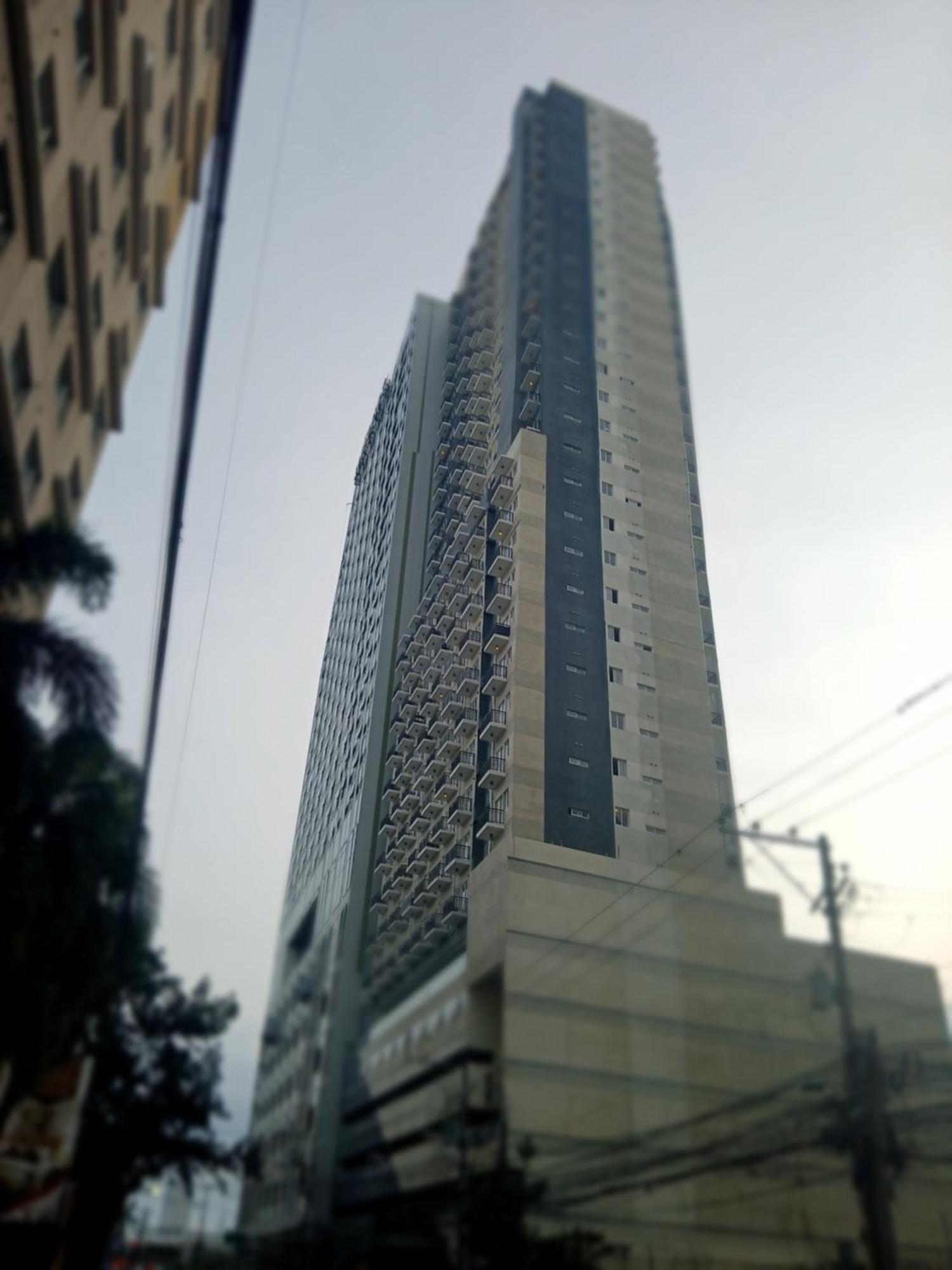 Cityscape Grand Tower - Lexis 2br, Across Ayala Mall, Near It Park Apartment Cebu